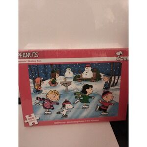 PEANUTS Christmas Skating Fun Holiday 500 Piece Puzzle Snoopy Charlie Brown New